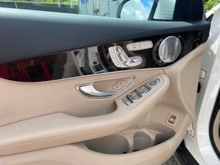 2017 Mercedes-Benz GLC 300 - Driver's Front Door Image